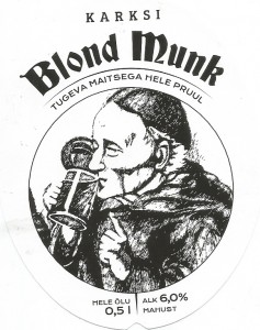 Blond Munk